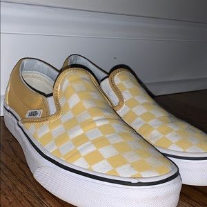Woman’s Yellow checkered slip on Vans